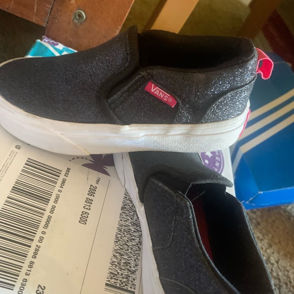 Vans glitter slip on in amazing condition still new.